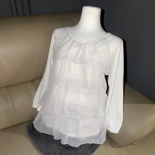 dot pattern can-can detail top