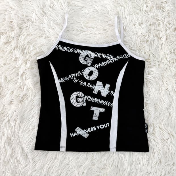 라인 배색 끈나시