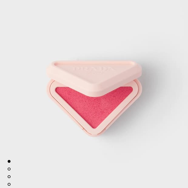 프라다 터치 크림 투 파우더 컬러TULIP