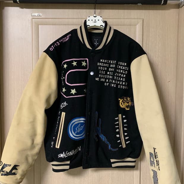 [L]트래비스스캇 프라그먼트 바시티 자켓