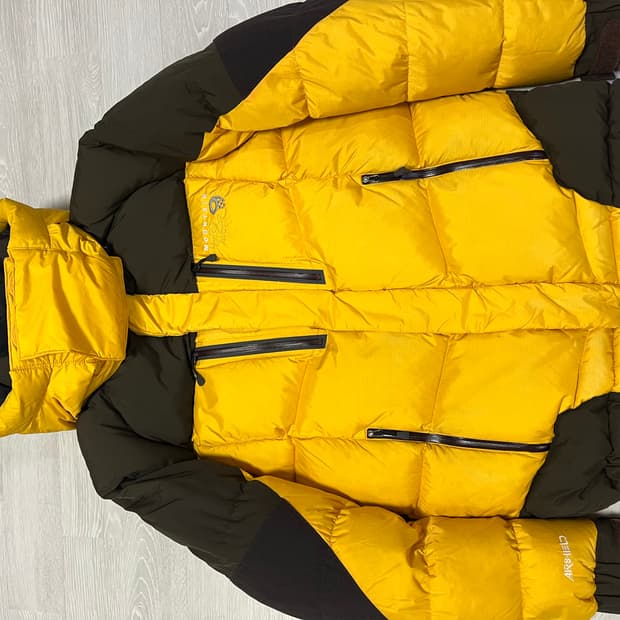 마운틴하드웨어 에어쉴드패딩M