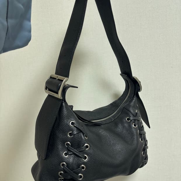 쓰리타임즈 숄더백