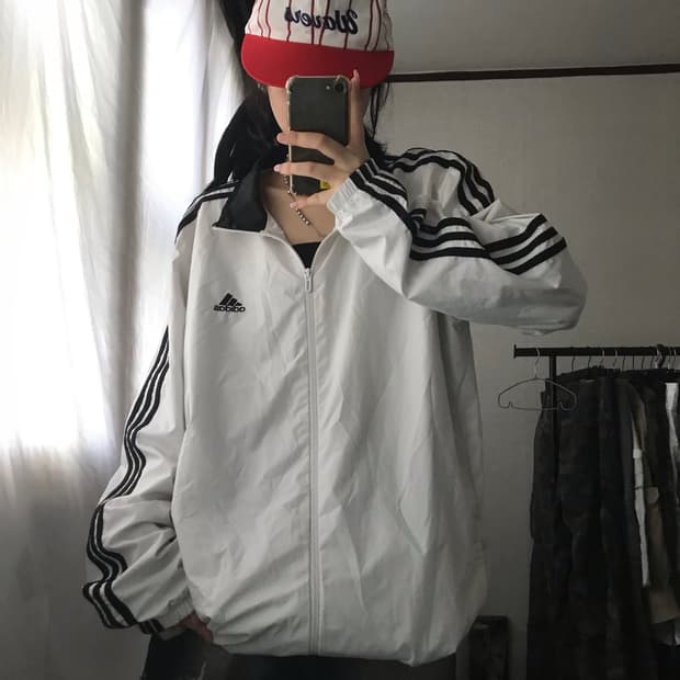 아디다스 흰검 바람막이