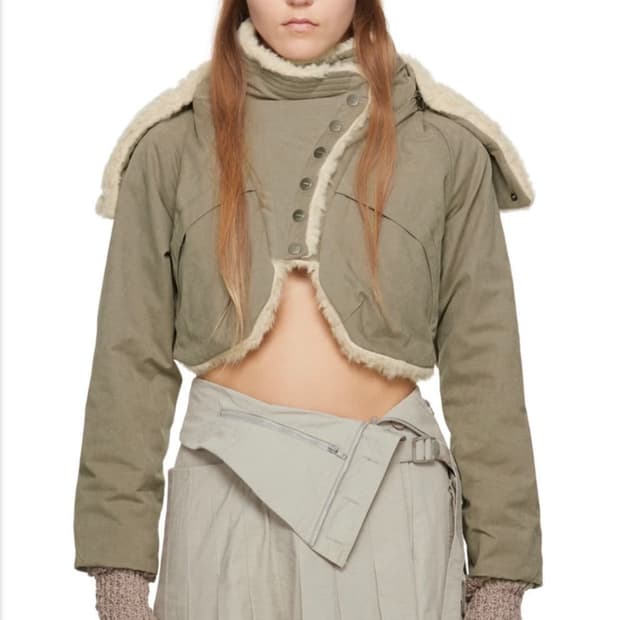 혜인서 크롭 퍼 자켓 1사이즈 새상품