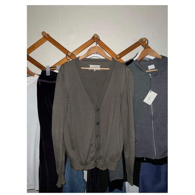 메종 마르지엘라 스트라이프 가디건 ( M )