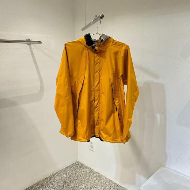 몽벨 바람막이 자켓