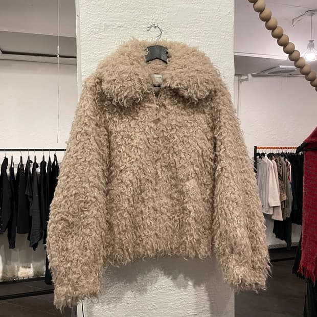 츠모리 치사토 퍼 자켓