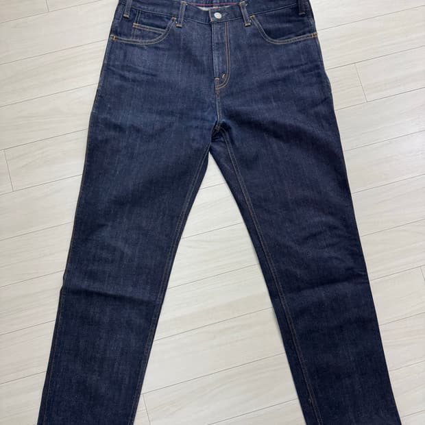 오디너리핏츠 생지 데님 판매 합니다.