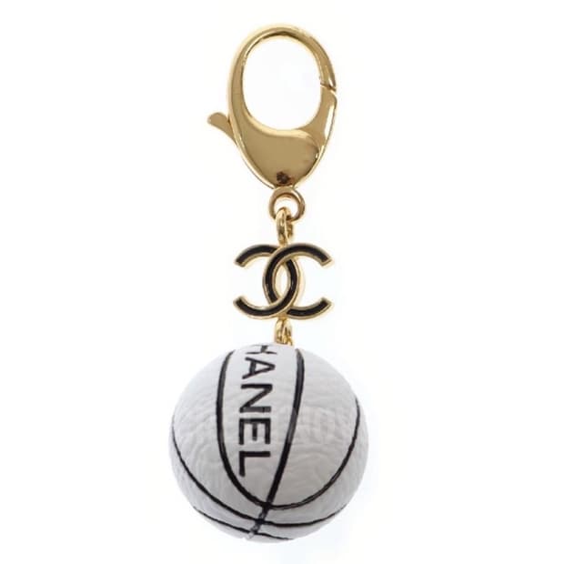 샤넬 농구공 키링 