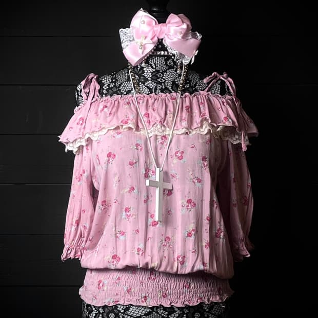 JPN 플라워 패턴 꽃무늬 히메갸루 핑크 오프숄더 리본 탑