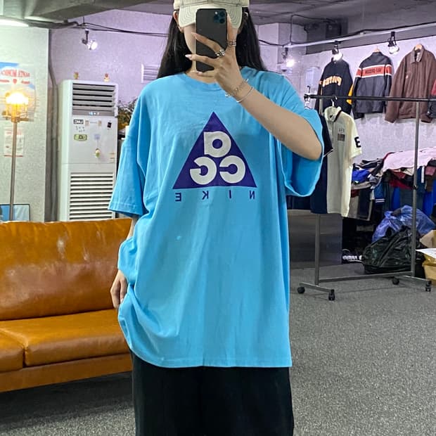 나이키 ACG 자이언트 로고 티셔츠 블루 B5281