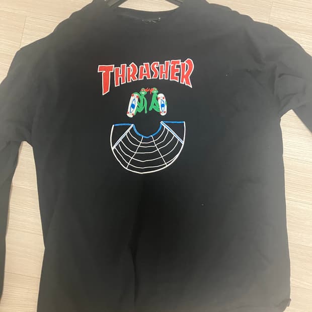 트레셔 닌자거북이 롱슬리브 팔아여