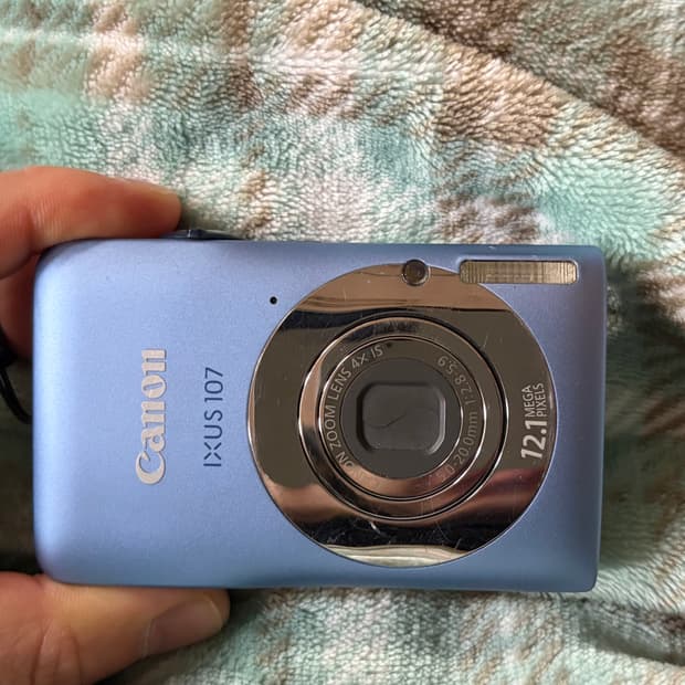 빈티지 디카 캐논 IXUS 107