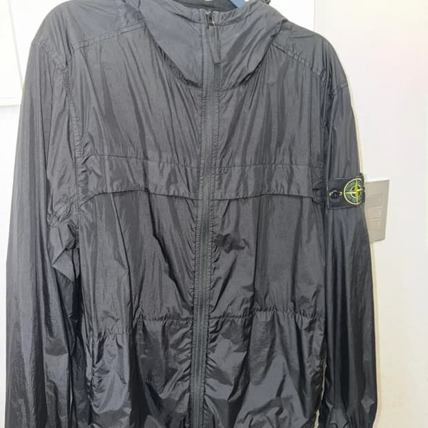 24ss 스톤 크링클랩스 바람막이 