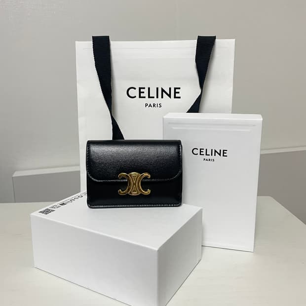 셀린느 트리옹프 카드지갑 블랙 풀구성