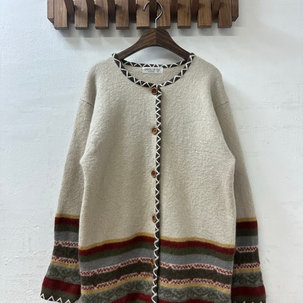 일본빈티지 SAISON DE ELLE 울100% 우드 버튼 니트 가디건