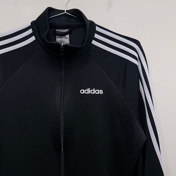 아디다스 올드스쿨 로고 래글런 트랙탑 져지