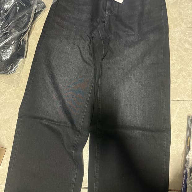 31사이즈 유니클로 JW앤더슨 와이드핏진 다크그레이