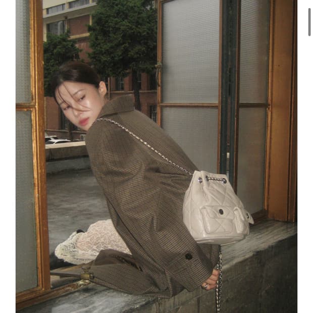 파퓸드로브 삭까멜 백팩 에쉬베이지