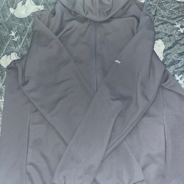 jichoi 지초이 후드집업