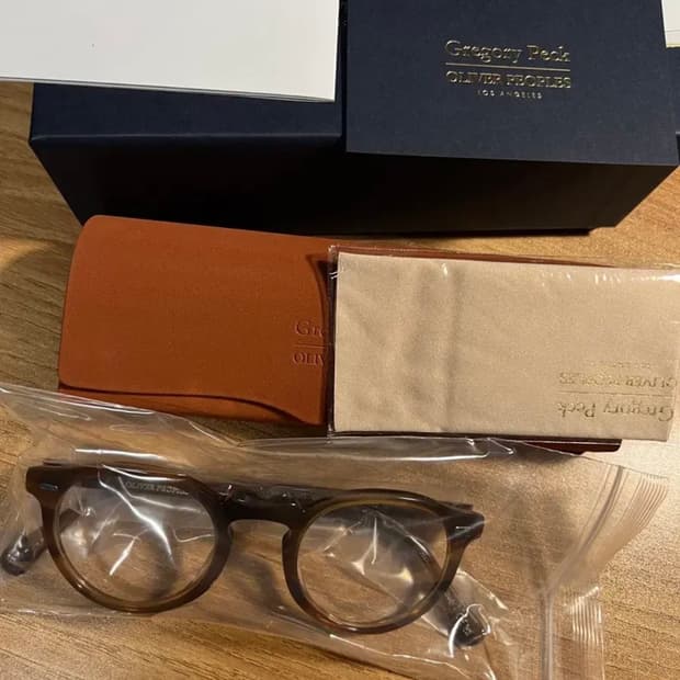 (새상품) 올리버피플스 그레고리팩 47사이즈 1011컬러