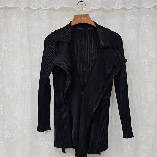 플리츠 주름 자켓 