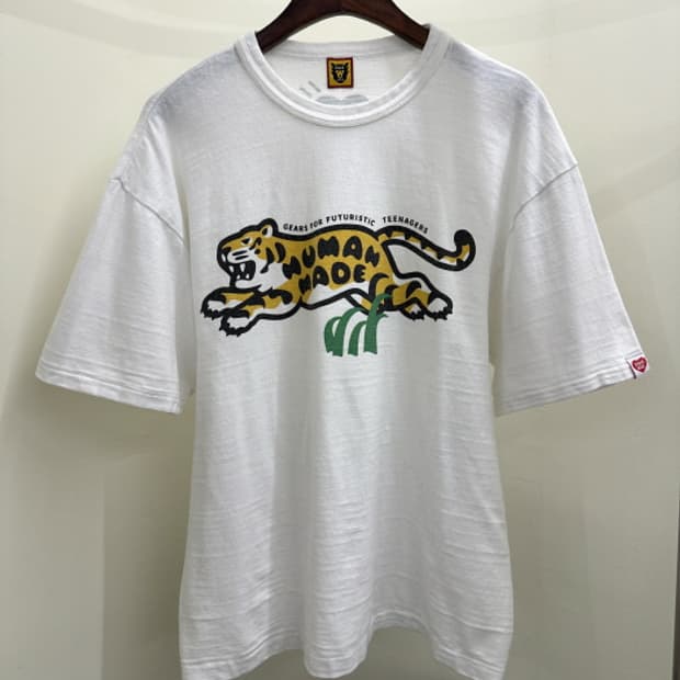 HUMAN MADE 반팔티 (L)