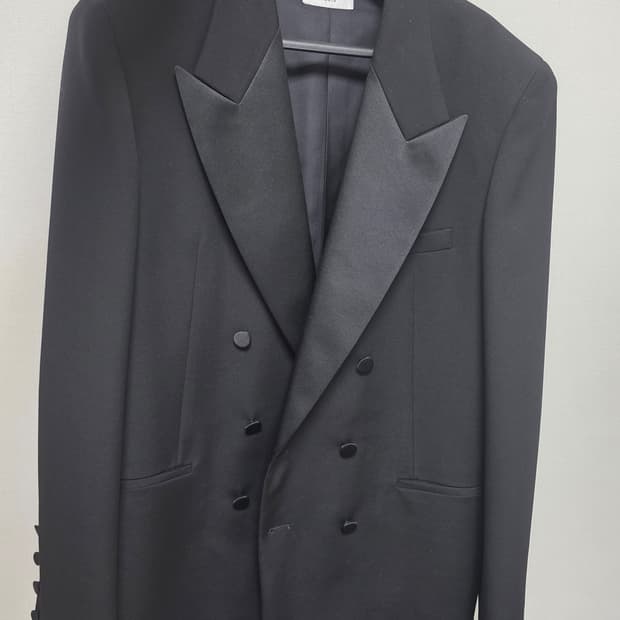 생로랑 23fw 더블브레스티드 스모킹 자켓