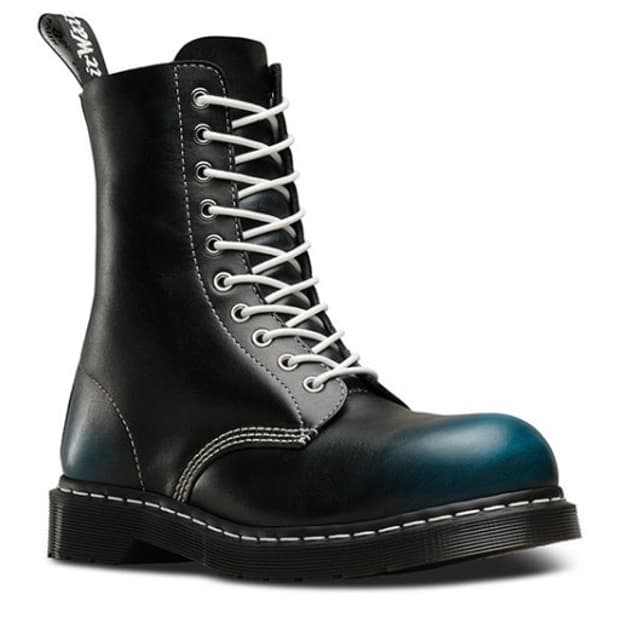 닥터마틴 1919 270