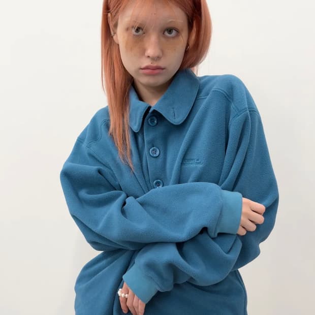 타입서비스 Buttoned Fleece Top [Blue]