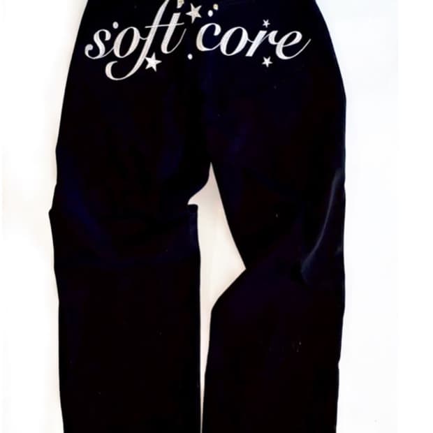SOFT CORE LOOSE JEANS