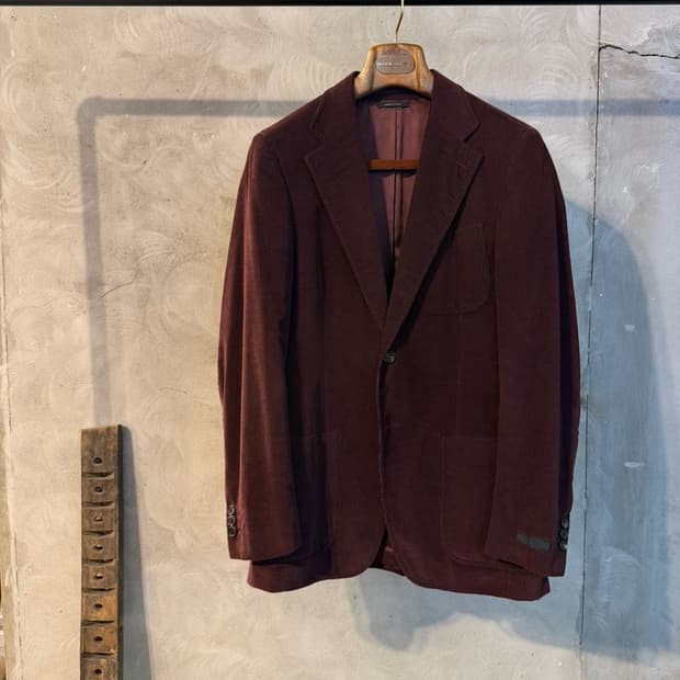 프라다 아카이브 