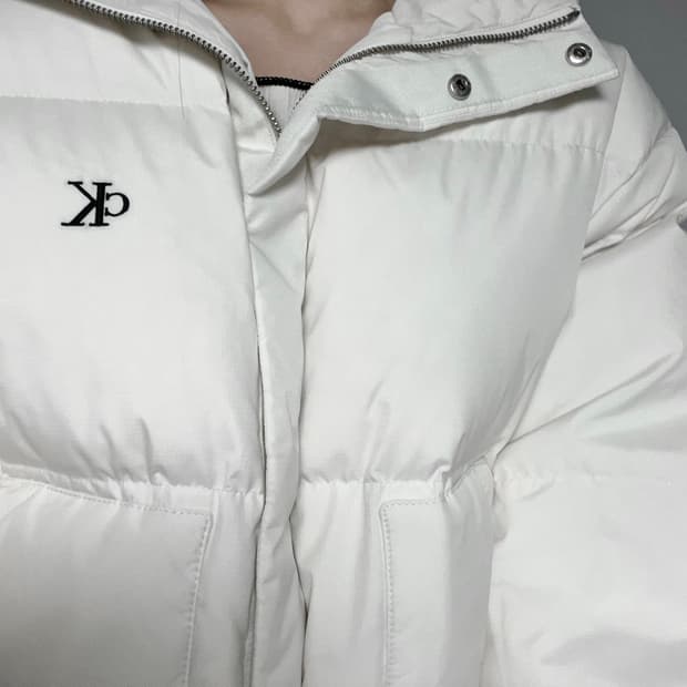 캘빈클라인 숏패딩 화이트 xs