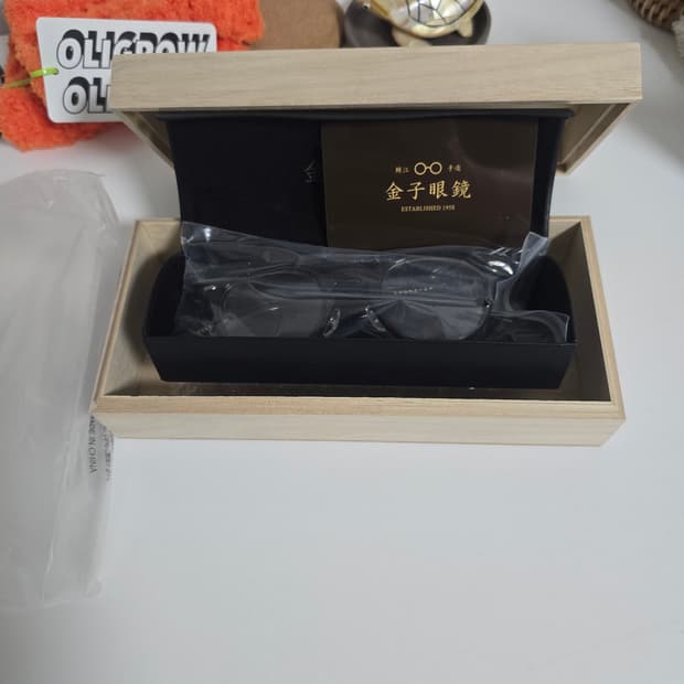 금자안경 kc59 cgy 새상품 판매합니다.