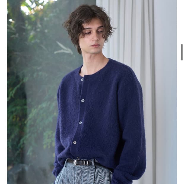 [2] 웨이비니스 모헤어 텍스쳐 라운드 가디건 딥네이비