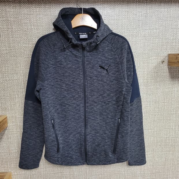 M 95사이즈 푸마 후드 집업 자켓
