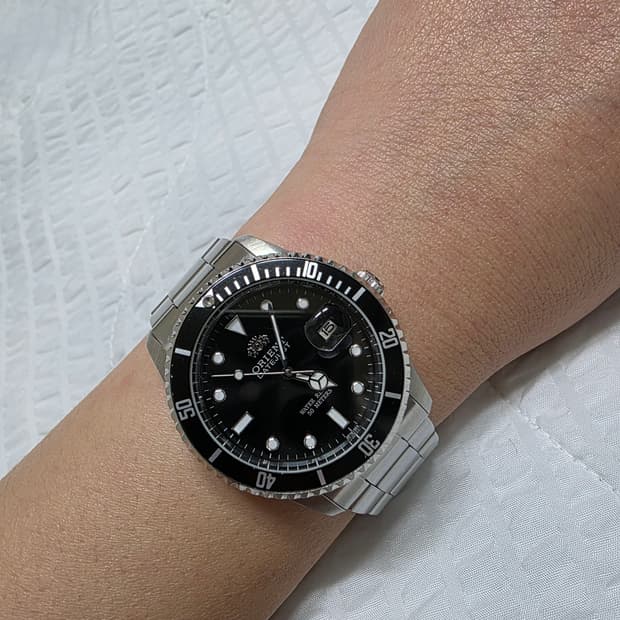 오리엔트 데이저스트 블랙 다이얼 쿼츠시계 빈티지 시계 ORIENT