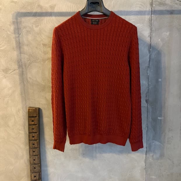 마시모두티 케이블 니트 100