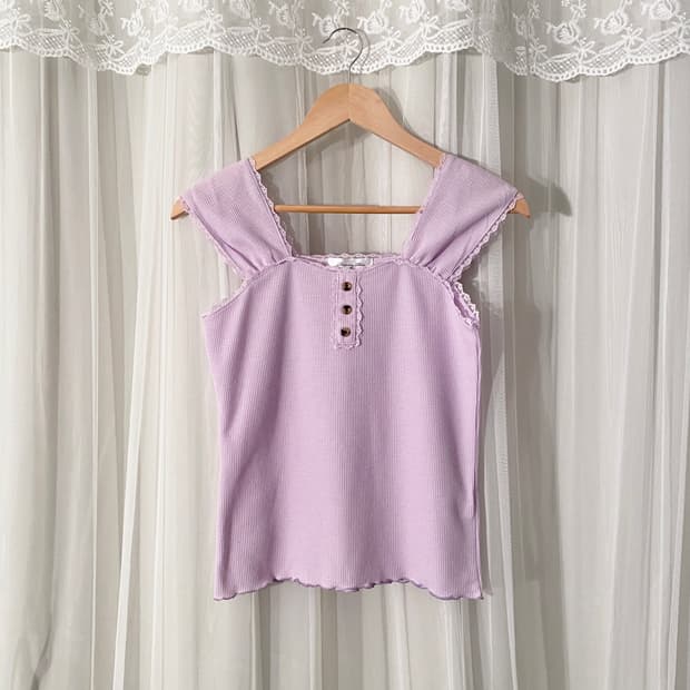Pastel Lavender Lace Sleeveless Top