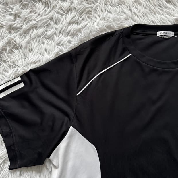 ADIDAS 일본빈티지 기능성반팔 아디다스 반팔 아디다스반팔 XL 105