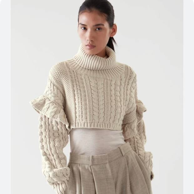 COS 코스 크롭 니트