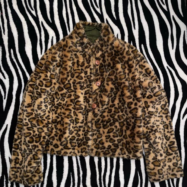 리버시블 호피 자켓