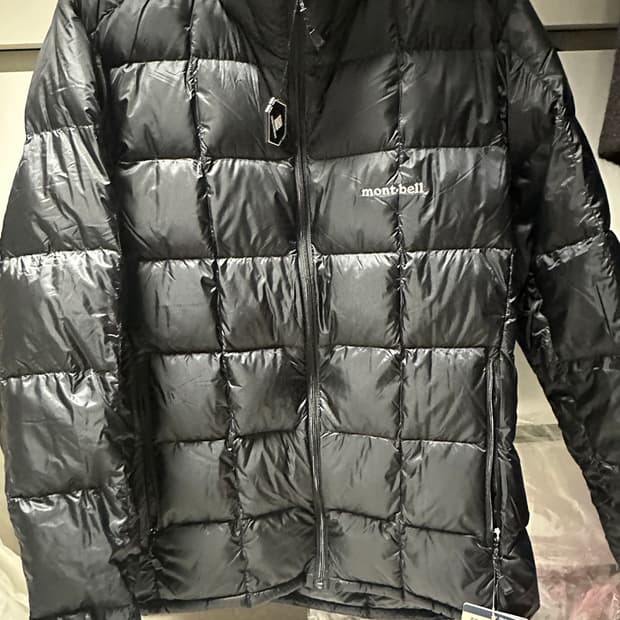 몽빌 슈페리어 다운 자켓