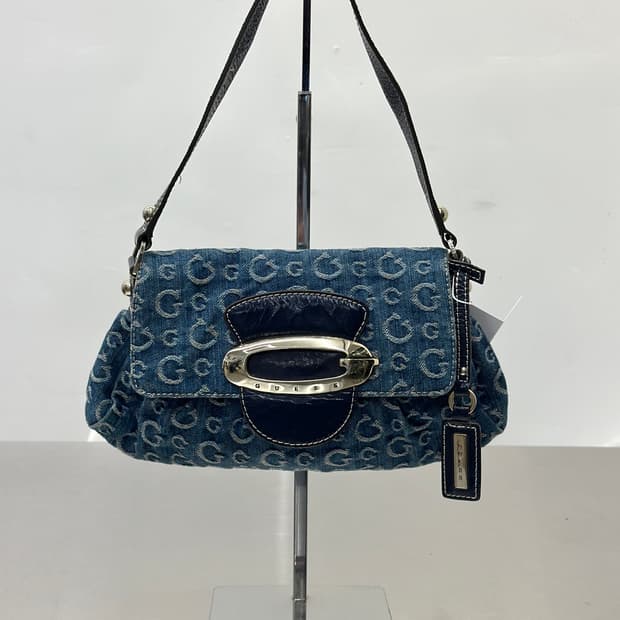 게스 버클 데님 숄더 백 