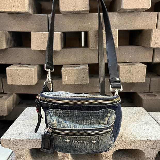 디젤 데님 크로스바디 백
