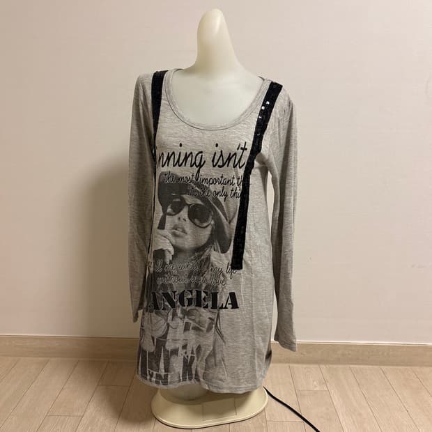 T-shirt