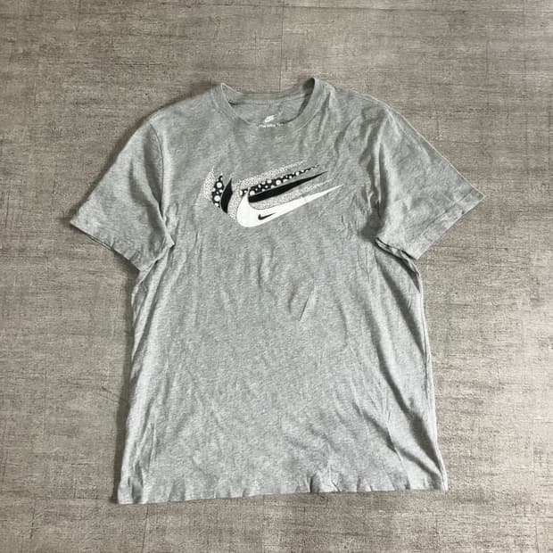 Nike 나이키 올드스쿨아메카지 반다나로고 반팔티셔츠