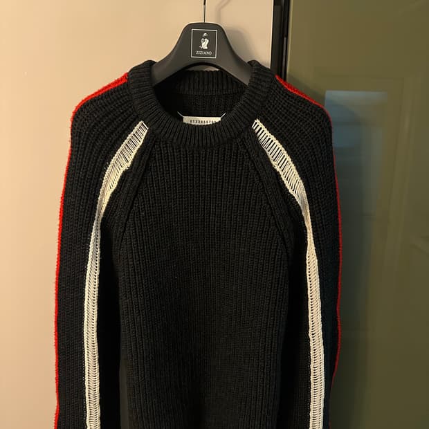 마르지엘라 래글런 니트