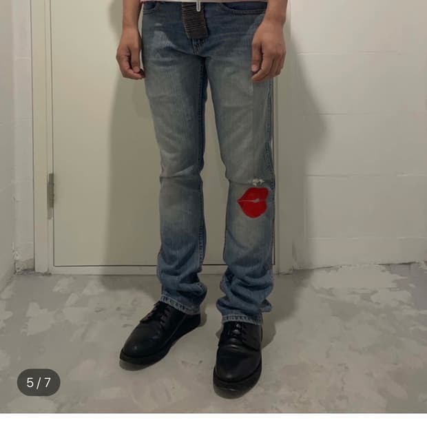 "HEAVY METAL" LIGHT WASH DENIM SLIM JEAN