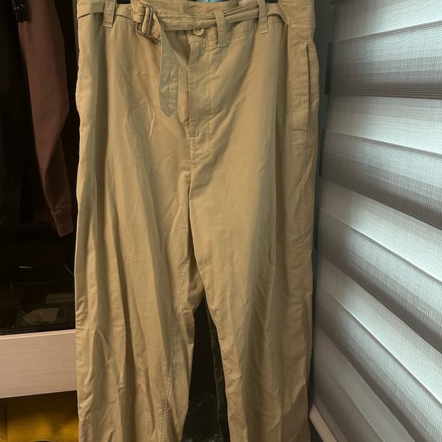 르메르 벨티드 루즈팬츠 52